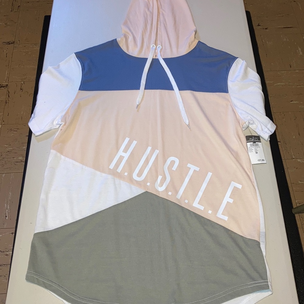 Short sleeve “H.U.S.T.L.E” hoodie